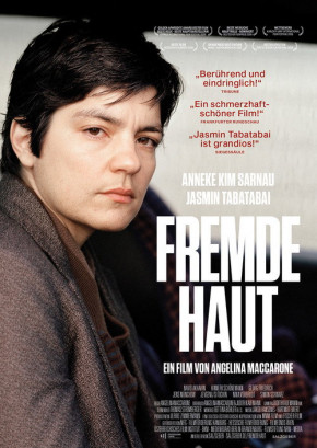 Plakat filmu W obcej skórze (2005)