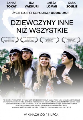 Plakat filmu Dziewczyny inne niż wszystkie (2015)